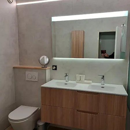 Residentie Amadeus Met Garage-lift Apartment Sint-Idesbald